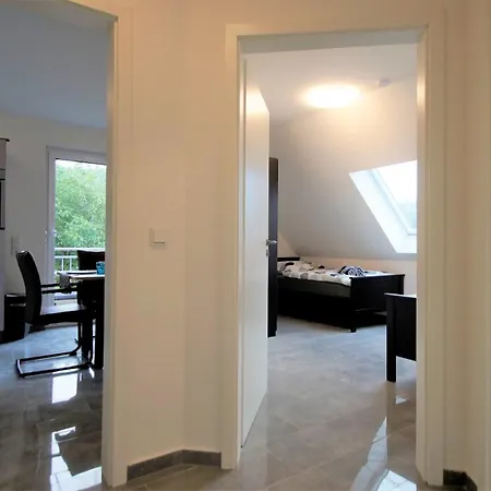 Luxus Naehe Koeln City/messe *