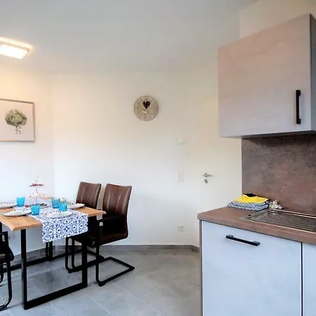 Luxus Naehe Koeln City/messe