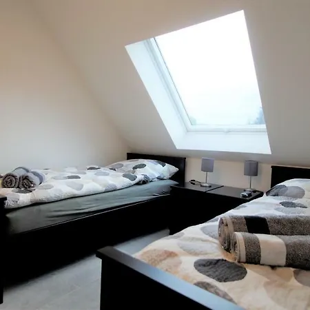 Luxus Naehe Koeln City/messe Overath